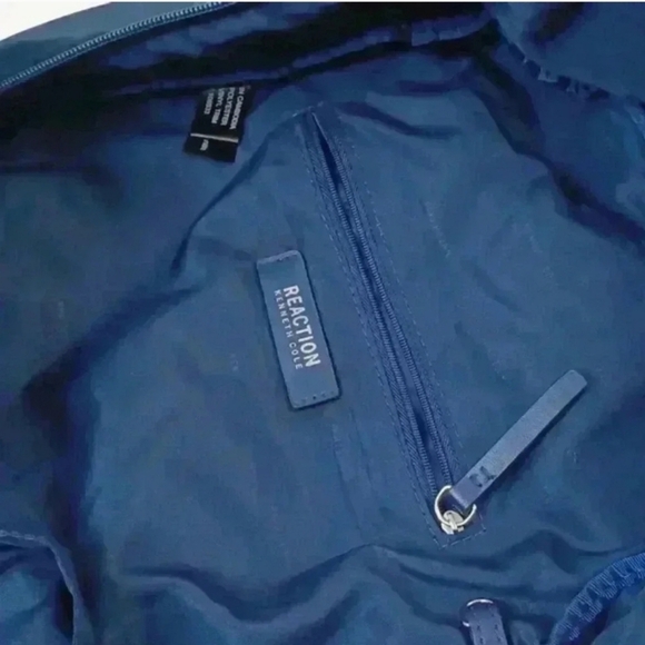 Kenneth Cole Reaction Navy Blue Backpack - Picture 7 of 9